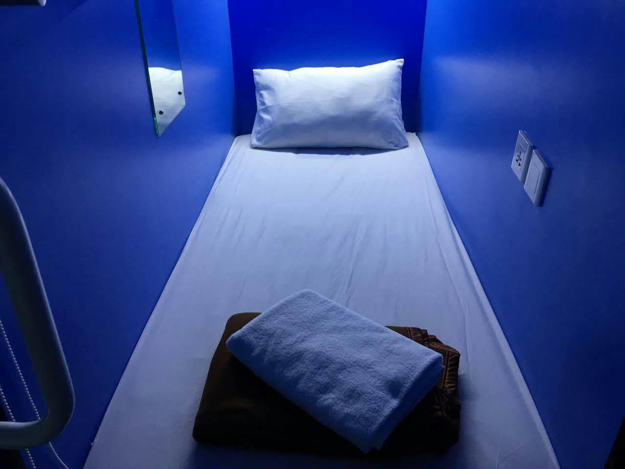 Qb Sleep Capsule Hotel Кута Екстер'єр фото